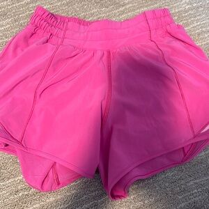 Lululemon size 2 low rise hotty hot shorts